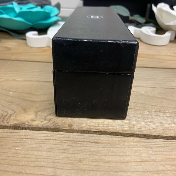 Rare Boxed Set Chanel Fragrance Wardrobe 5 Mini/Sample Size Perfumes - Picture 8 of 14